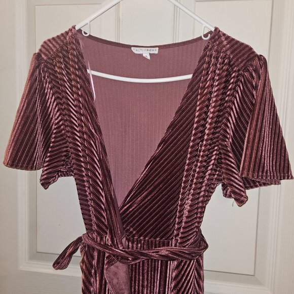 Baltic Born Andi Wrap Dress in Dark Rose XL - Picture 2 of 4
